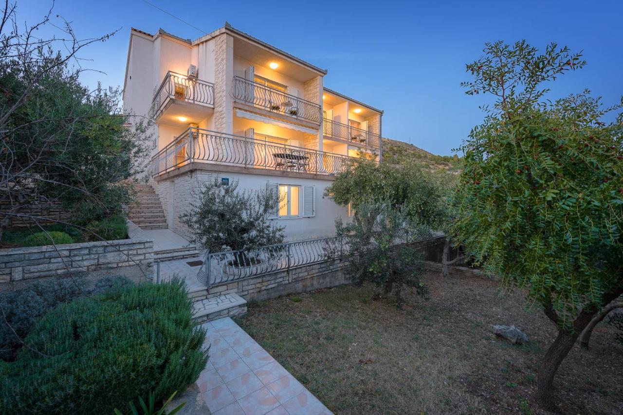 Residence Villa Irena Apartments Trogir Exterior foto